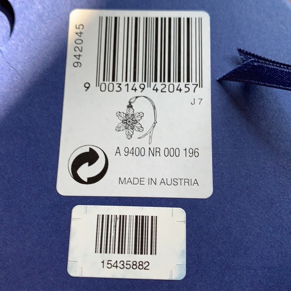 Swarovski 2008 large Christmas Ornament - Picture 7 of 7